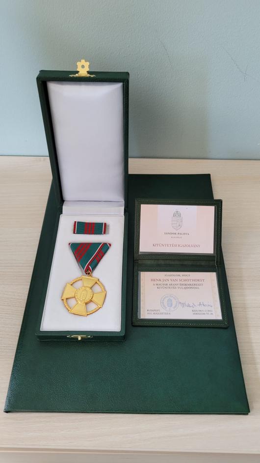 Gold Cross of Merit from Hungary medaille